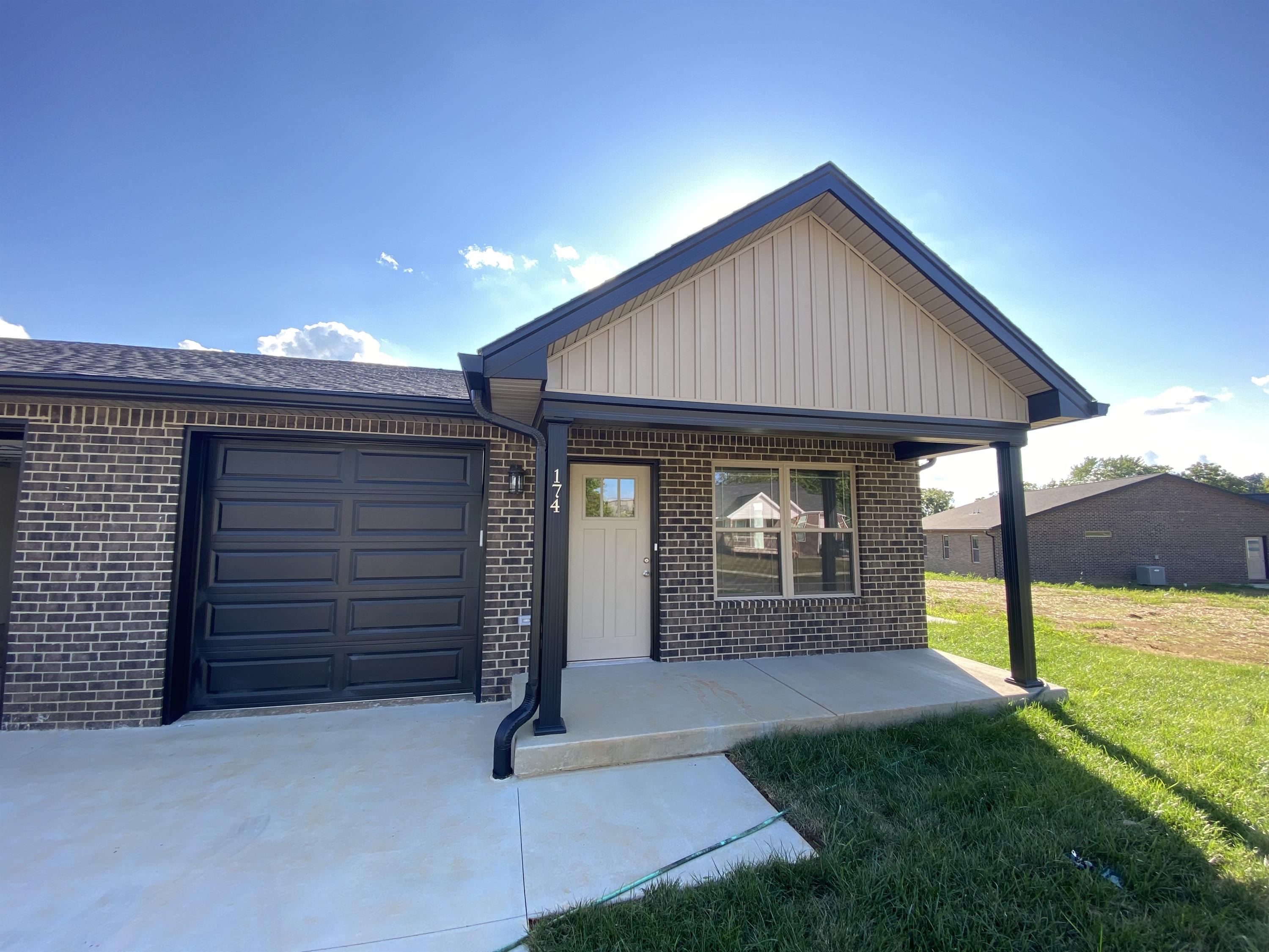 174 Parkers Loop - 1