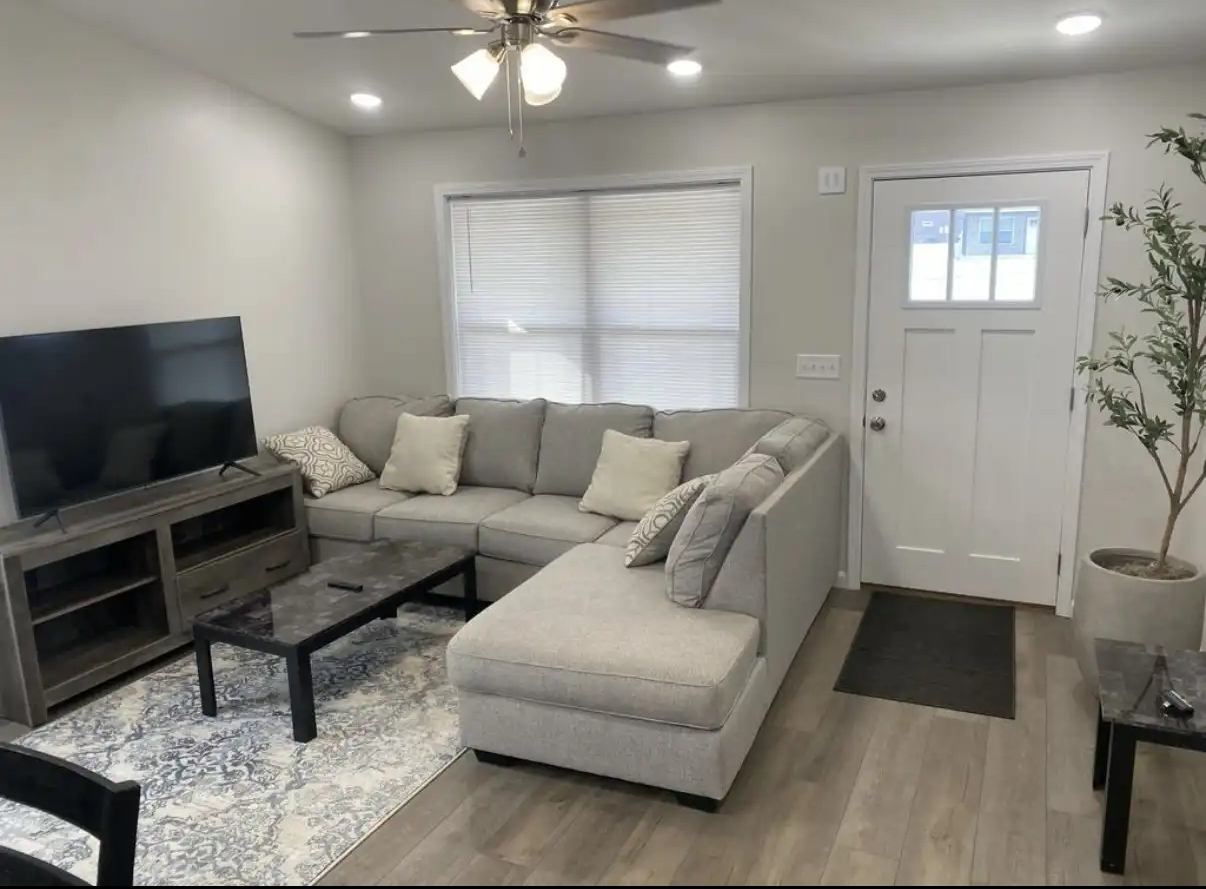 35 Despain Court - 1