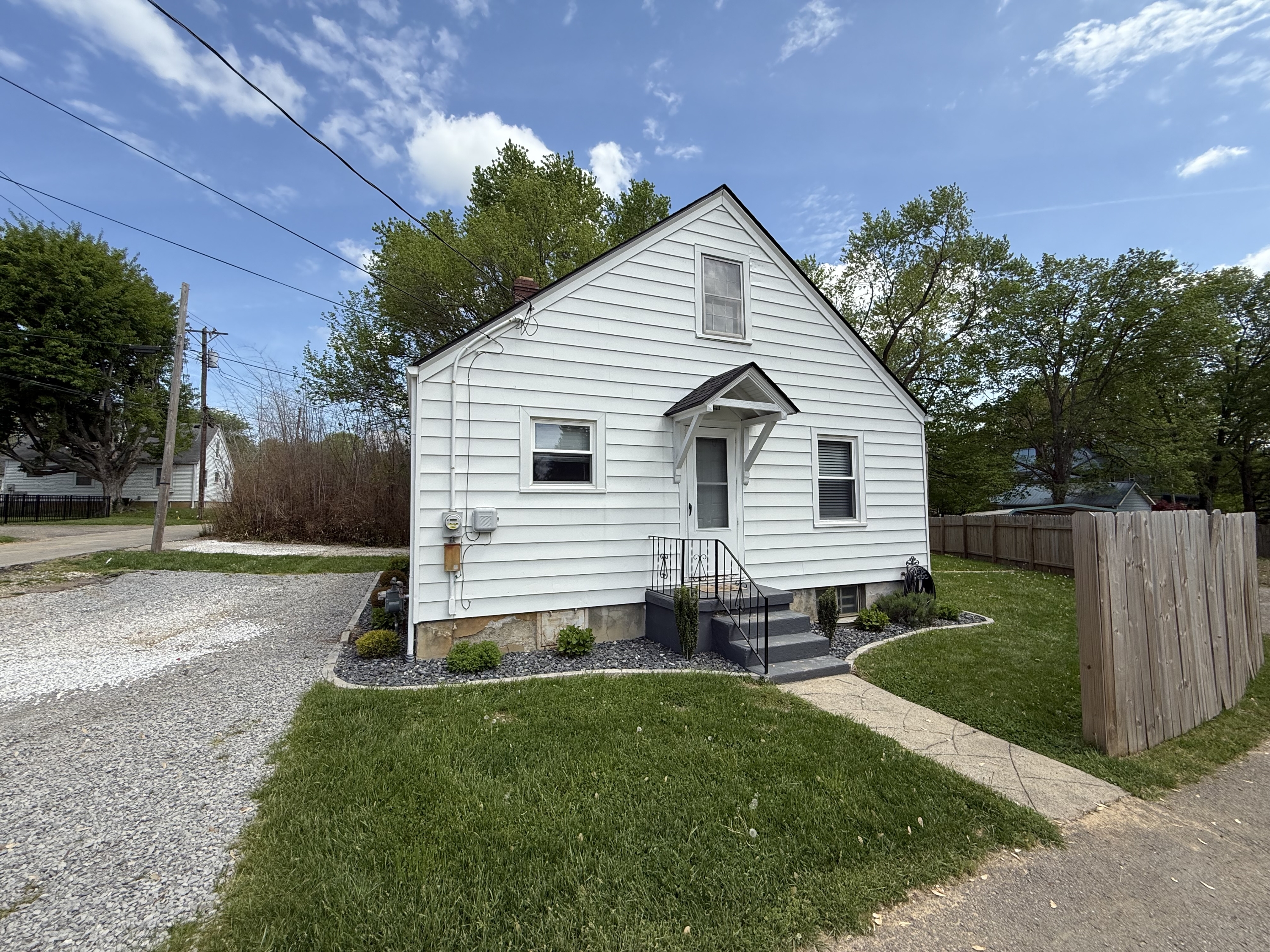 219 Quince Alley